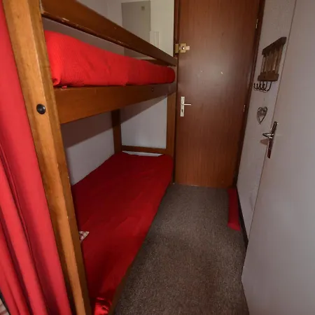 Cosy Aux Pieds Des Pistes Avec Piscine Et Tennis, Proche Du Centre Des Gets - Fr-1-623-193